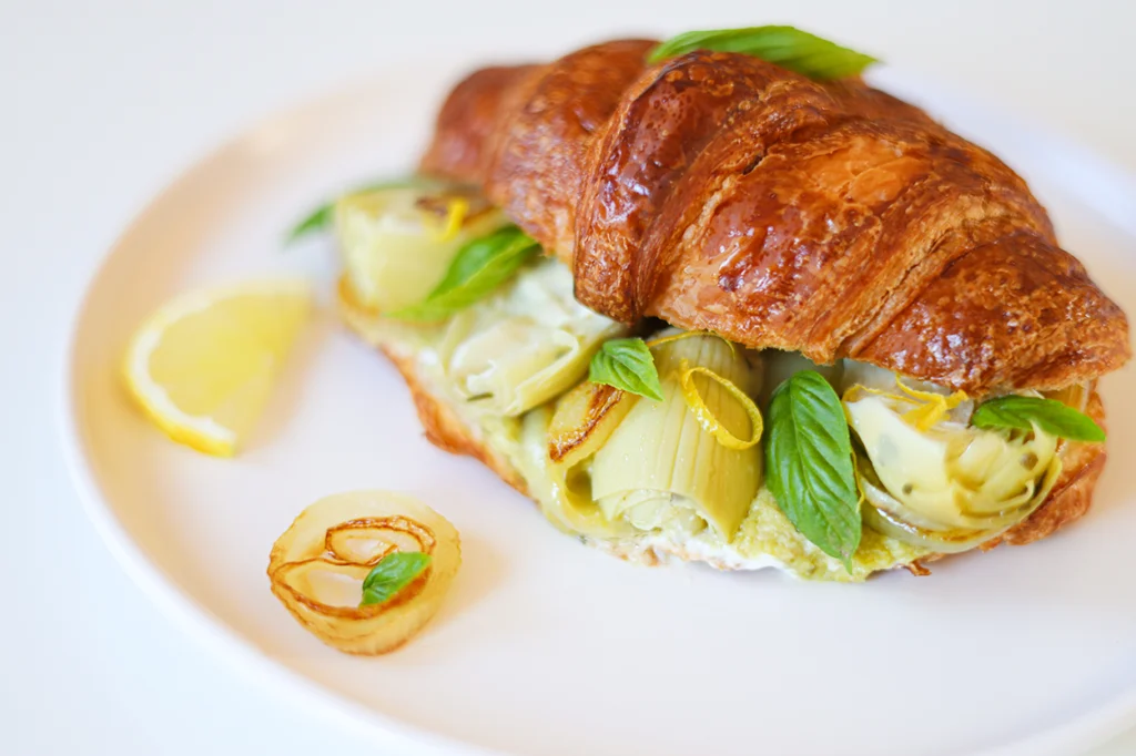 Croissant tartinable asperge et coeurs d'artichauts